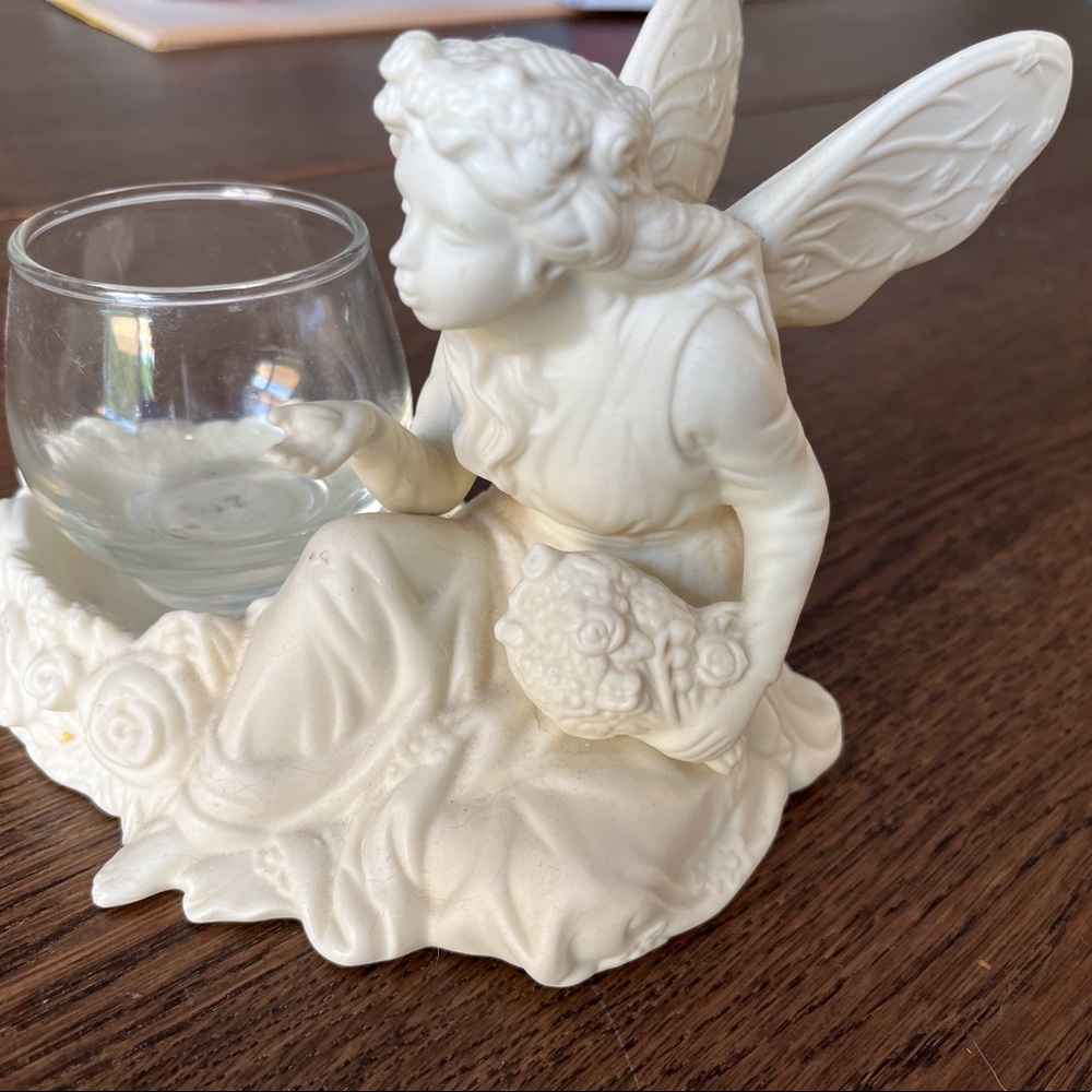 Vintage porcelain fairy tea light sconce
